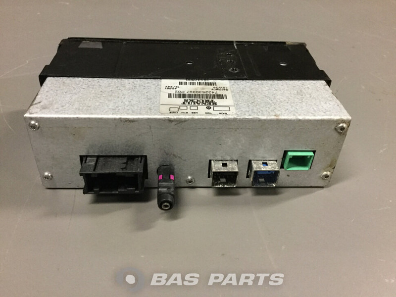 Renault Telematica regeleenheid Renault 7422379846 - ECU for Truck: picture 2 Renault Telematica regeleenheid Renault 7422379846 - ECU for Truck: picture 2