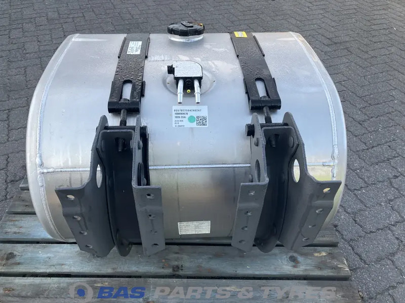 Volvo Brandstoftank Volvo 255 Liter G0000106 - Fuel tank for Truck: picture 3 Volvo Brandstoftank Volvo 255 Liter G0000106 - Fuel tank for Truck: picture 3