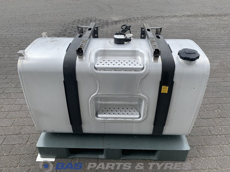 Volvo Brandstoftank Volvo 480 Liter G0000146 - Fuel tank for Truck: picture 1 Volvo Brandstoftank Volvo 480 Liter G0000146 - Fuel tank for Truck: picture 1