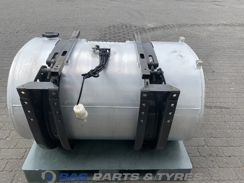 Volvo Brandstoftank Volvo 480 Liter G0000146 - Fuel tank for Truck: picture 3 Volvo Brandstoftank Volvo 480 Liter G0000146 - Fuel tank for Truck: picture 3