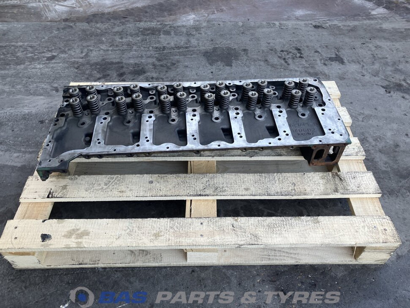Volvo Cilinderkop Volvo D11K 370 21379389 - Cylinder block for Truck: picture 1 Volvo Cilinderkop Volvo D11K 370 21379389 - Cylinder block for Truck: picture 1