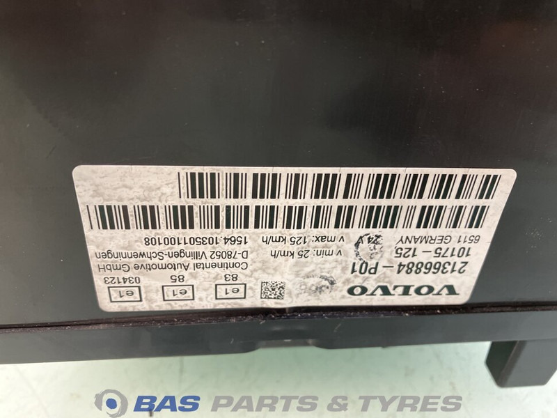 Volvo FH3 Instrumentenpaneel Volvo 21015784 - Dashboard for Truck: picture 3 Volvo FH3 Instrumentenpaneel Volvo 21015784 - Dashboard for Truck: picture 3