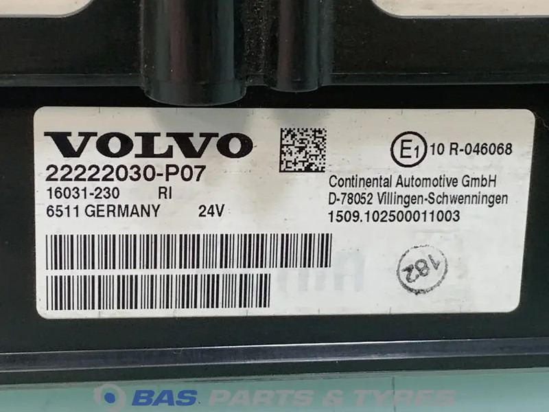 Volvo FH3 Instrumentenpaneel Volvo 21589170 - Dashboard for Truck: picture 3 Volvo FH3 Instrumentenpaneel Volvo 21589170 - Dashboard for Truck: picture 3