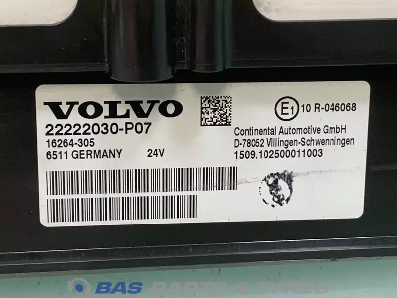 Volvo FH3 Instrumentenpaneel Volvo 21589170 - Dashboard for Truck: picture 3 Volvo FH3 Instrumentenpaneel Volvo 21589170 - Dashboard for Truck: picture 3