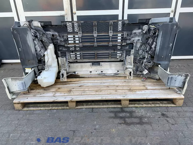 Volvo FH4 Bumper Volvo 78670305 - Bumper for Truck: picture 4 Volvo FH4 Bumper Volvo 78670305 - Bumper for Truck: picture 4