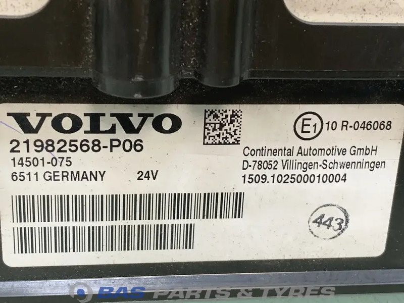 Volvo FH4 Instrumentenpaneel Volvo 21589170 - Dashboard for Truck: picture 4 Volvo FH4 Instrumentenpaneel Volvo 21589170 - Dashboard for Truck: picture 4