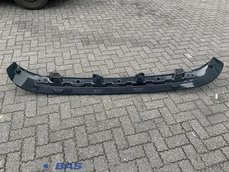 Volvo FH4 Zonneklep Volvo Globetrotter L2H2 82131055 - Sun visor for Truck: picture 3 Volvo FH4 Zonneklep Volvo Globetrotter L2H2 82131055 - Sun visor for Truck: picture 3