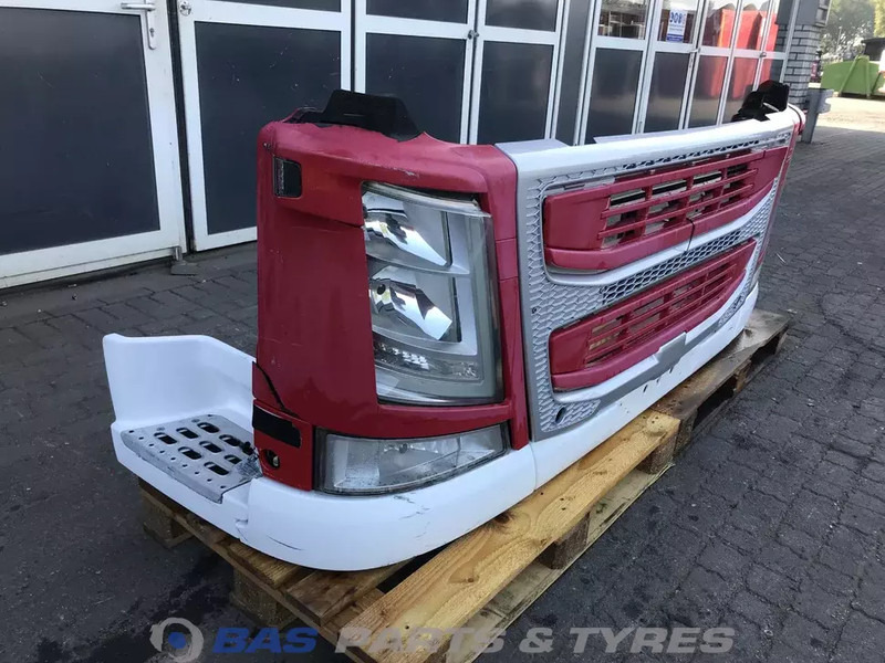Volvo FM4 Bumper Volvo 21221129 - Bumper for Truck: picture 3 Volvo FM4 Bumper Volvo 21221129 - Bumper for Truck: picture 3