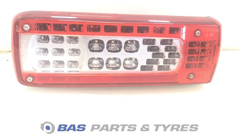 Volvo - Tail light for Truck: picture 1 Volvo - Tail light for Truck: picture 1
