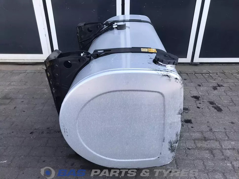 Volvo - Fuel tank for Truck: picture 3 Volvo - Fuel tank for Truck: picture 3