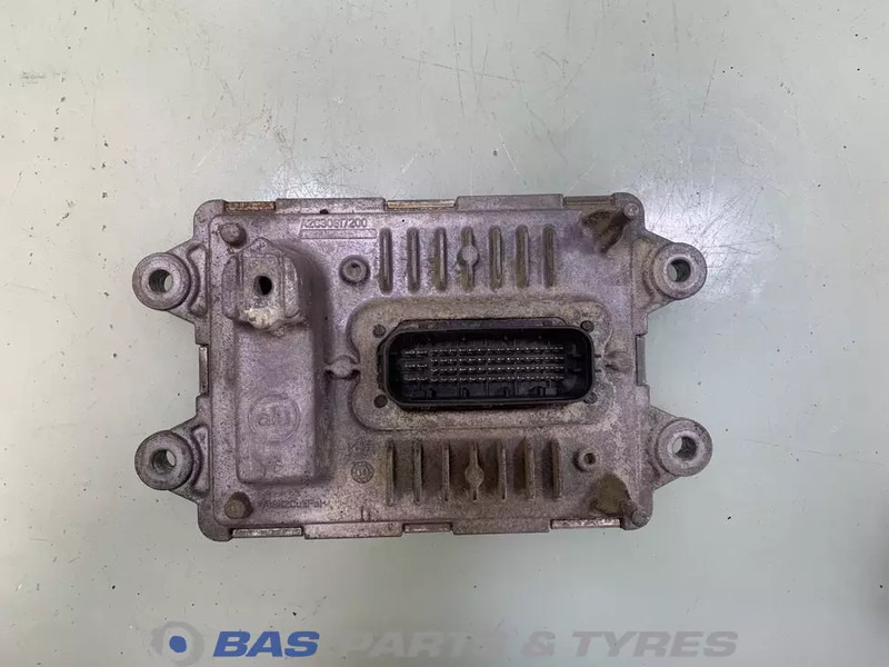 Volvo Regeleenheid Ad-Blue Volvo 21870094 - ECU for Truck: picture 2 Volvo Regeleenheid Ad-Blue Volvo 21870094 - ECU for Truck: picture 2