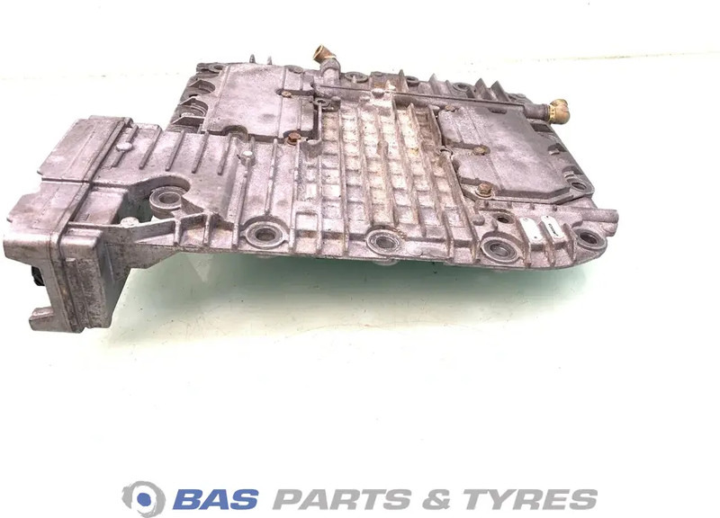 Volvo Versnellingsbakdeksel Volvo 20775878 - Gearbox for Truck: picture 3 Volvo Versnellingsbakdeksel Volvo 20775878 - Gearbox for Truck: picture 3