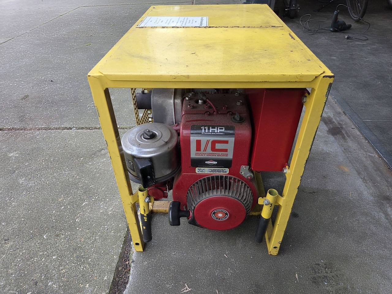 NET B50B 5 KVA Briggs & Stratton 11HP benzine aggregaat - Generator set: picture 4 NET B50B 5 KVA Briggs & Stratton 11HP benzine aggregaat - Generator set: picture 4