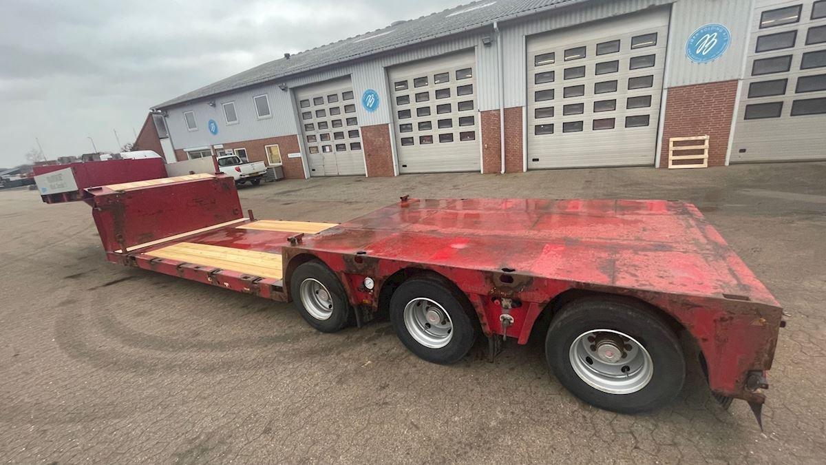 Doll T3L Sengetrailer - Low loader semi-trailer: picture 3 Doll T3L Sengetrailer - Low loader semi-trailer: picture 3