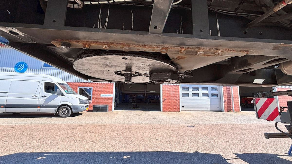 Goldhofer STZ-MPA-5 - Low loader semi-trailer: picture 2 Goldhofer STZ-MPA-5 - Low loader semi-trailer: picture 2