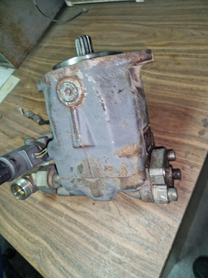 BOMBA DE VENTILADOR LIEBHERR R934B - Hydraulic pump for Construction machinery: picture 2 BOMBA DE VENTILADOR LIEBHERR R934B - Hydraulic pump for Construction machinery: picture 2