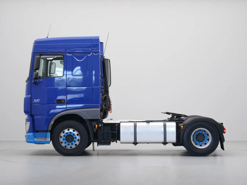DAF XF 440 FT Space Cab, PTO - Tractor unit: picture 3 DAF XF 440 FT Space Cab, PTO - Tractor unit: picture 3