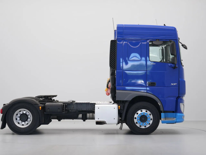 DAF XF 450 FT, Space Cab, PTO - Tractor unit: picture 5 DAF XF 450 FT, Space Cab, PTO - Tractor unit: picture 5