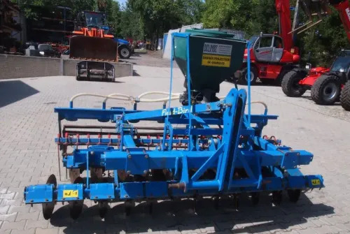 Agregat uprawowo-siewny Rabe Werk 2011 3m brona talerzowa z siewnikiem do poplonów - Combine seed drill: picture 1 Agregat uprawowo-siewny Rabe Werk 2011 3m brona talerzowa z siewnikiem do poplonów - Combine seed drill: picture 1