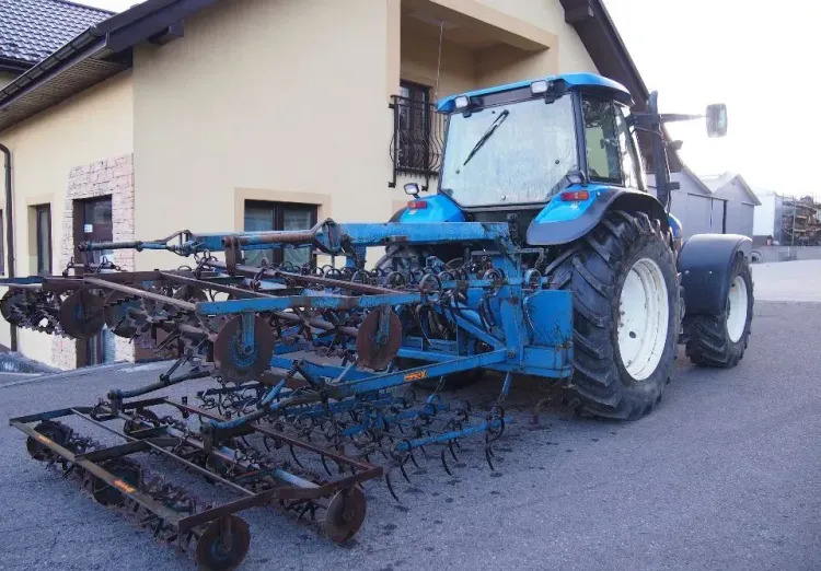 Agregat uprawowy Rabe Werk szerokość robocza 4,7m - Soil tillage equipment: picture 2 Agregat uprawowy Rabe Werk szerokość robocza 4,7m - Soil tillage equipment: picture 2