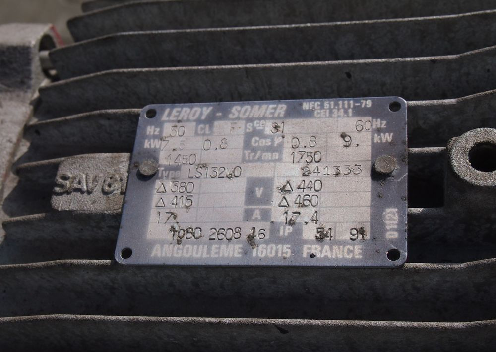 Wyposażenie Atlas Copco Atlas Copco LF 9 Kompresor sprężarka Atlas Copco 500l 10bar - Attachment: picture 3 Wyposażenie Atlas Copco Atlas Copco LF 9 Kompresor sprężarka Atlas Copco 500l 10bar - Attachment: picture 3