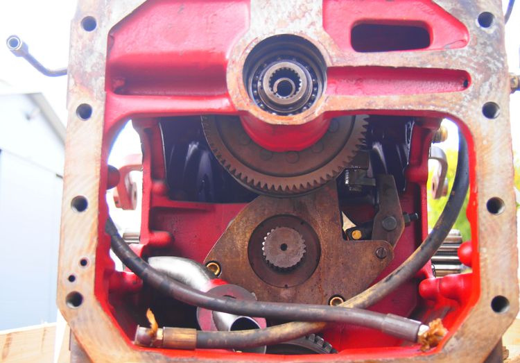 Części do Ciągnika Massey Ferguson MF 3000, 6000 Tylny most z podnośnikiem od MF 3000, 6000 - Rear axle for Agricultural machinery: picture 3 Części do Ciągnika Massey Ferguson MF 3000, 6000 Tylny most z podnośnikiem od MF 3000, 6000 - Rear axle for Agricultural machinery: picture 3