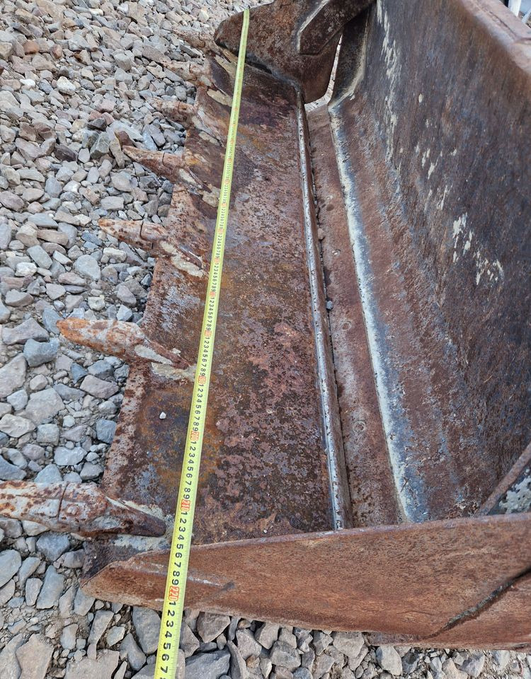 Koparka kołowa Mecalac MECALAC 4w1 lub 3w1  2012 Łyżka 4w1 Mecalac 10, 12 - Excavator bucket for Construction machinery: picture 2 Koparka kołowa Mecalac MECALAC 4w1 lub 3w1  2012 Łyżka 4w1 Mecalac 10, 12 - Excavator bucket for Construction machinery: picture 2