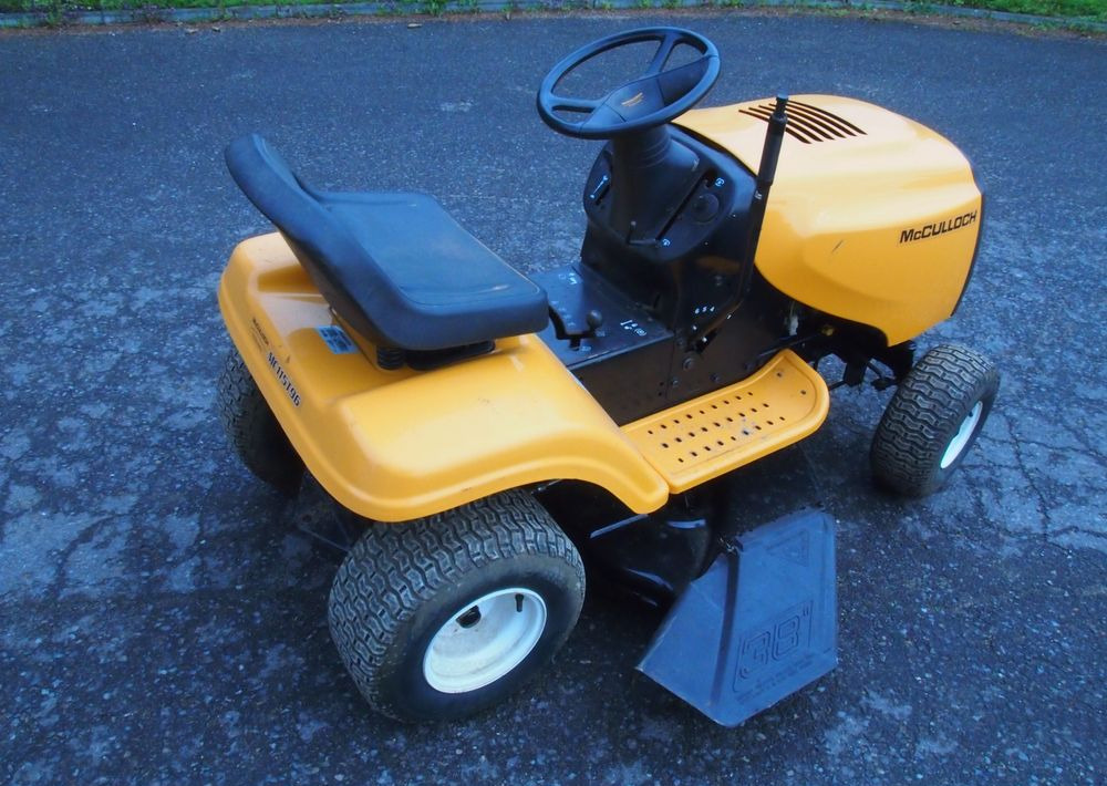 Kosiarka traktorek McCULLOCH MC115T96 2010 Traktorek kosiarka McCULLOCH - Lawn mower: picture 2 Kosiarka traktorek McCULLOCH MC115T96 2010 Traktorek kosiarka McCULLOCH - Lawn mower: picture 2