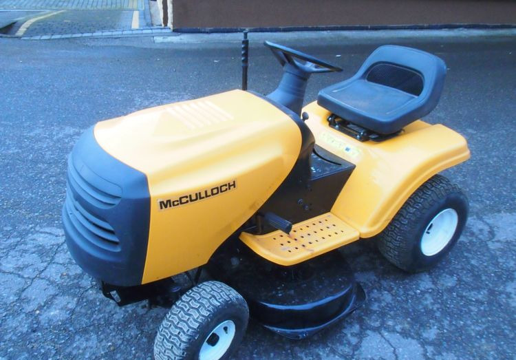 Kosiarka traktorek McCULLOCH MC115T96 2010 Traktorek kosiarka McCULLOCH - Lawn mower: picture 5 Kosiarka traktorek McCULLOCH MC115T96 2010 Traktorek kosiarka McCULLOCH - Lawn mower: picture 5