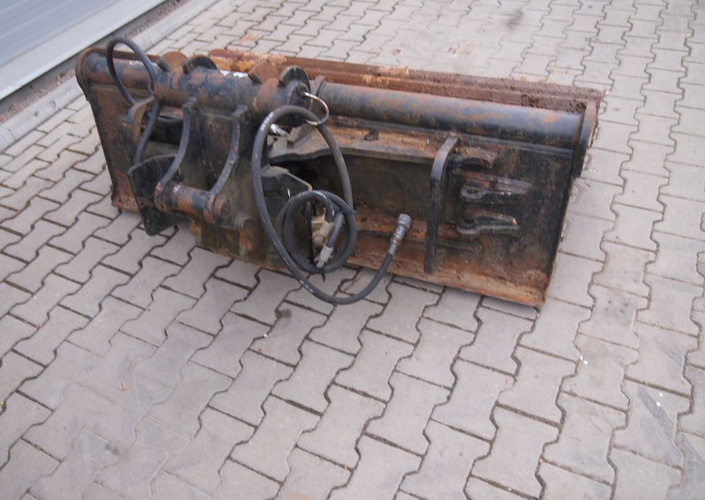 Łyżka skarpowa (skarpówka) Morin MORIN 4 Łyżka skarpowa hydrauliczna 160 morin4 - Excavator bucket: picture 4 Łyżka skarpowa (skarpówka) Morin MORIN 4 Łyżka skarpowa hydrauliczna 160 morin4 - Excavator bucket: picture 4