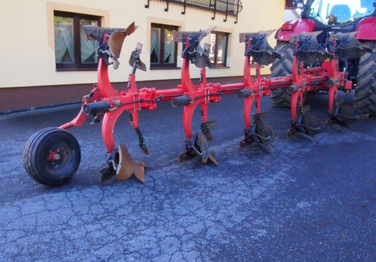 Pług obrotowy GREGOIRE-BESSON RY47 2000 Zabezpieczenie korpusów hydrauliczne - Plough: picture 3 Pług obrotowy GREGOIRE-BESSON RY47 2000 Zabezpieczenie korpusów hydrauliczne - Plough: picture 3