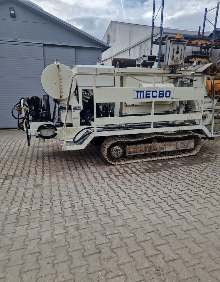 Pompa do betonu Mecbo CAR TCACK P6.80 APV/DI 90bar 2007 Pompa do betonu MECBO P6.80 na gąsienicach - Stationary concrete pump: picture 2 Pompa do betonu Mecbo CAR TCACK P6.80 APV/DI 90bar 2007 Pompa do betonu MECBO P6.80 na gąsienicach - Stationary concrete pump: picture 2