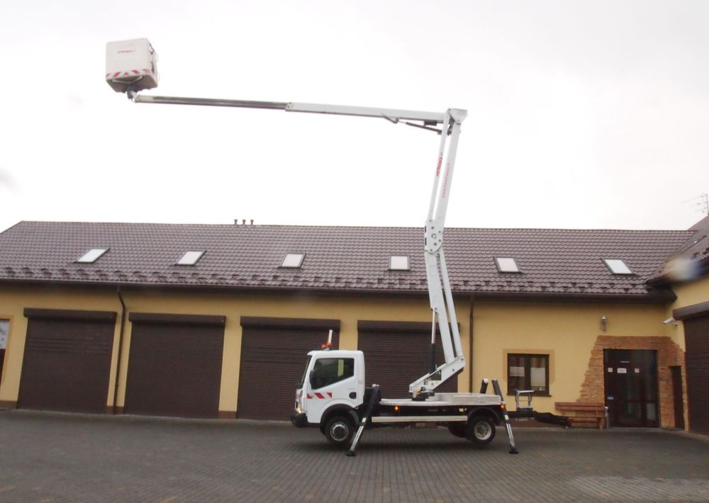 Samochód Renault Isoli PLE194/10N  2015 Renault Maxity Zwyżka Podnośnik koszowy - Truck mounted aerial platform: picture 2 Samochód Renault Isoli PLE194/10N  2015 Renault Maxity Zwyżka Podnośnik koszowy - Truck mounted aerial platform: picture 2