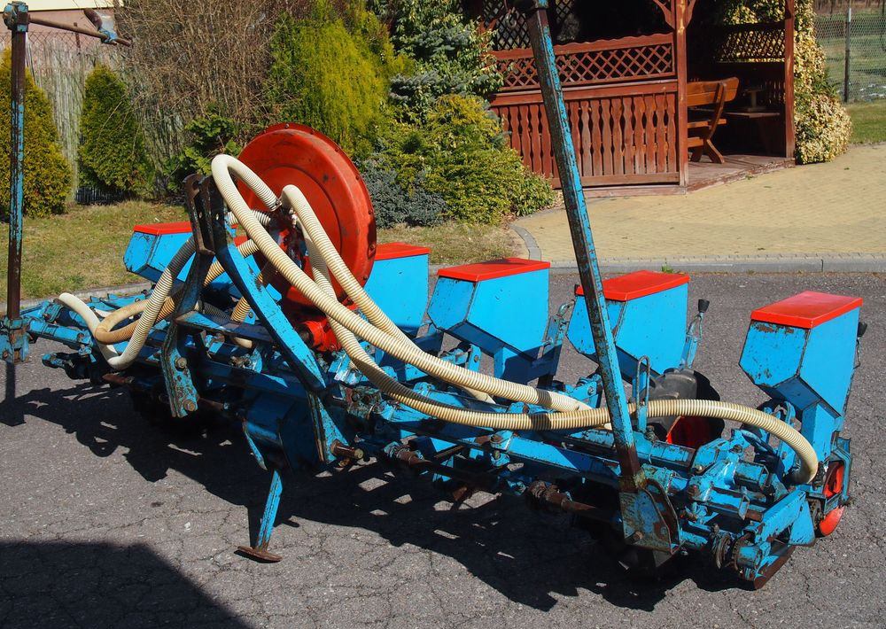 Siewnik Monosem do kukurydzy ,buraków i słonecznika - Precision seeder: picture 2 Siewnik Monosem do kukurydzy ,buraków i słonecznika - Precision seeder: picture 2