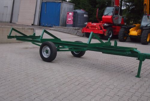 Wózek do kombajnu Sam 3,9-4,5m  Wózek pod heder CLAAS - Combine header trailer: picture 3 Wózek do kombajnu Sam 3,9-4,5m  Wózek pod heder CLAAS - Combine header trailer: picture 3