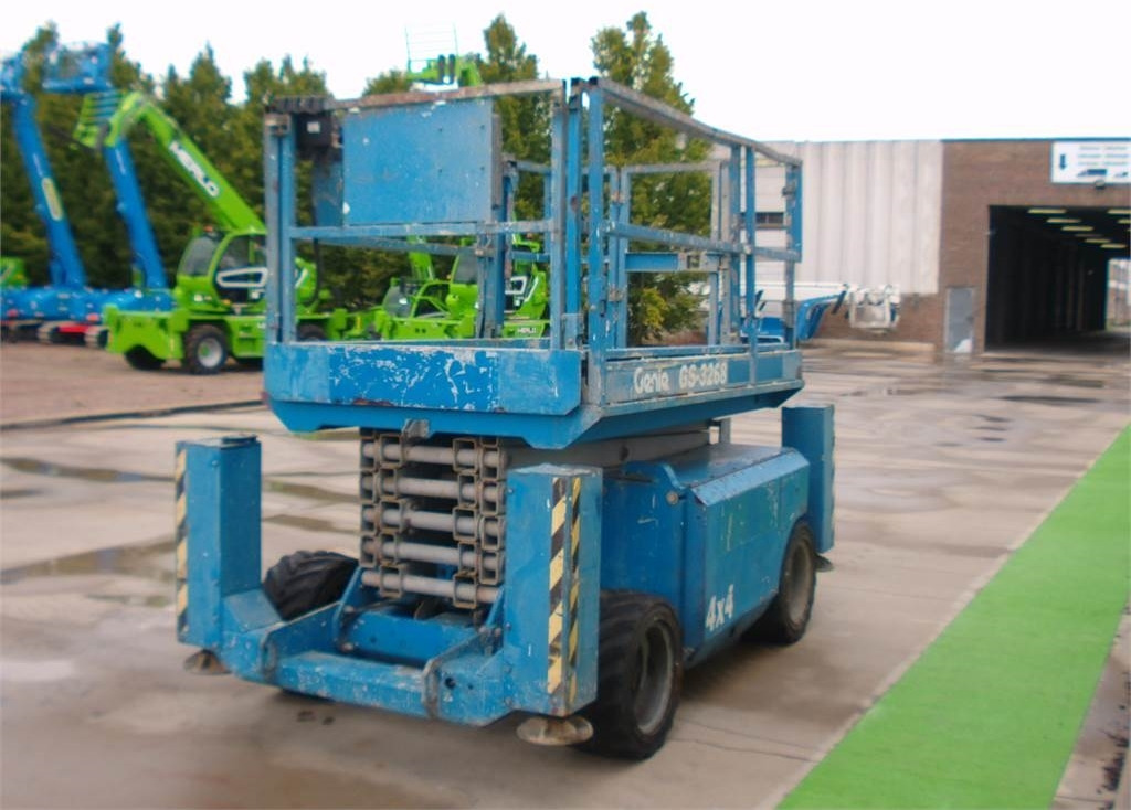 Genie GS3268RT - Scissor lift: picture 4 Genie GS3268RT - Scissor lift: picture 4