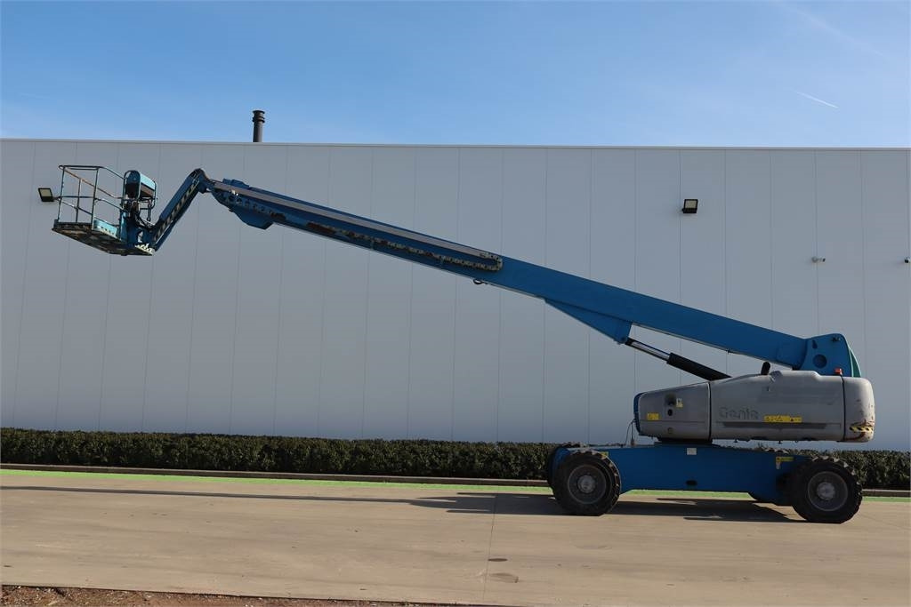 Telescopic boom Genie S105: picture 6