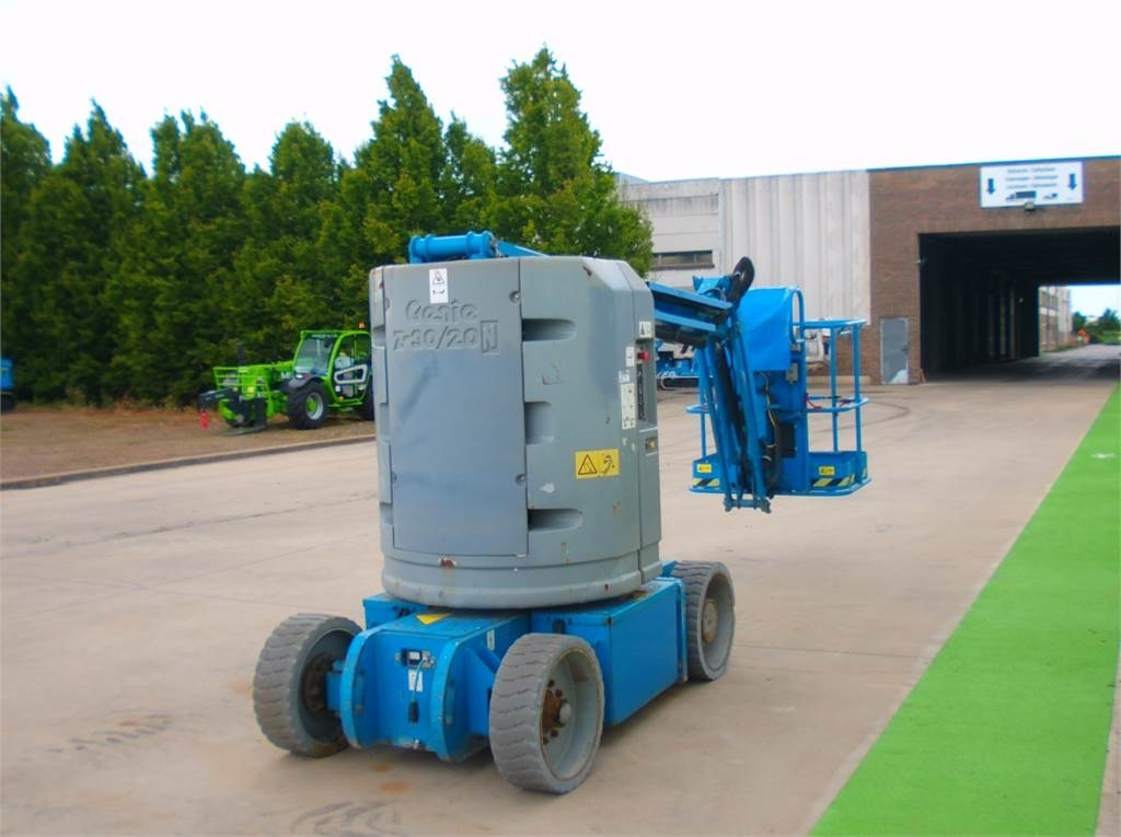 Genie Z30-20N - Articulated boom lift: picture 4 Genie Z30-20N - Articulated boom lift: picture 4