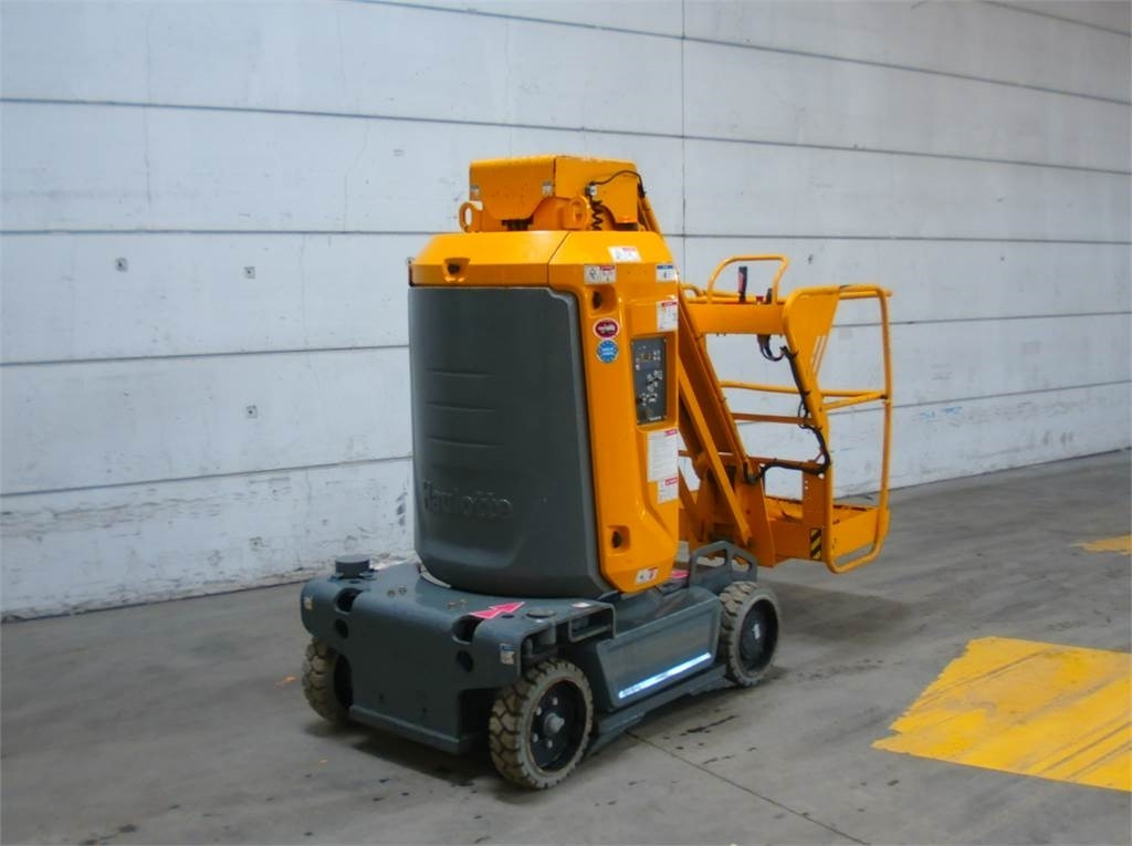 Haulotte STAR 10 - Vertical mast lift: picture 4 Haulotte STAR 10 - Vertical mast lift: picture 4