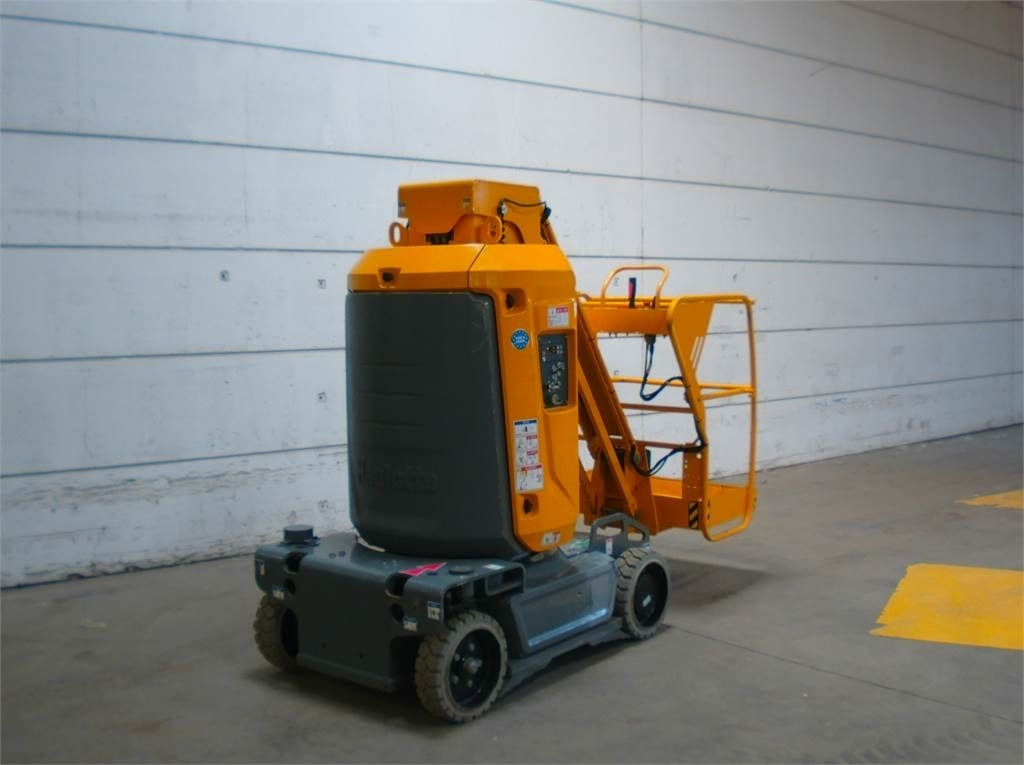 Haulotte STAR 10 - Vertical mast lift: picture 4 Haulotte STAR 10 - Vertical mast lift: picture 4