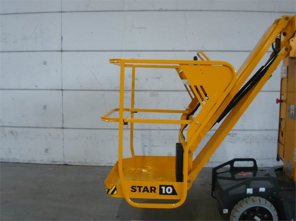 Vertical mast lift Haulotte STAR 10AE: picture 8