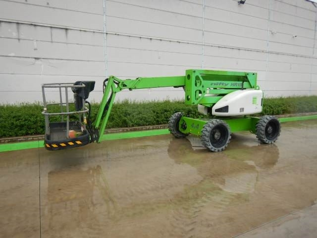 Niftylift HR15D - Articulated boom lift: picture 3 Niftylift HR15D - Articulated boom lift: picture 3