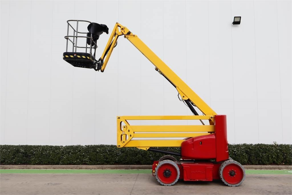 Articulated boom lift Niftylift HR17NE: picture 6