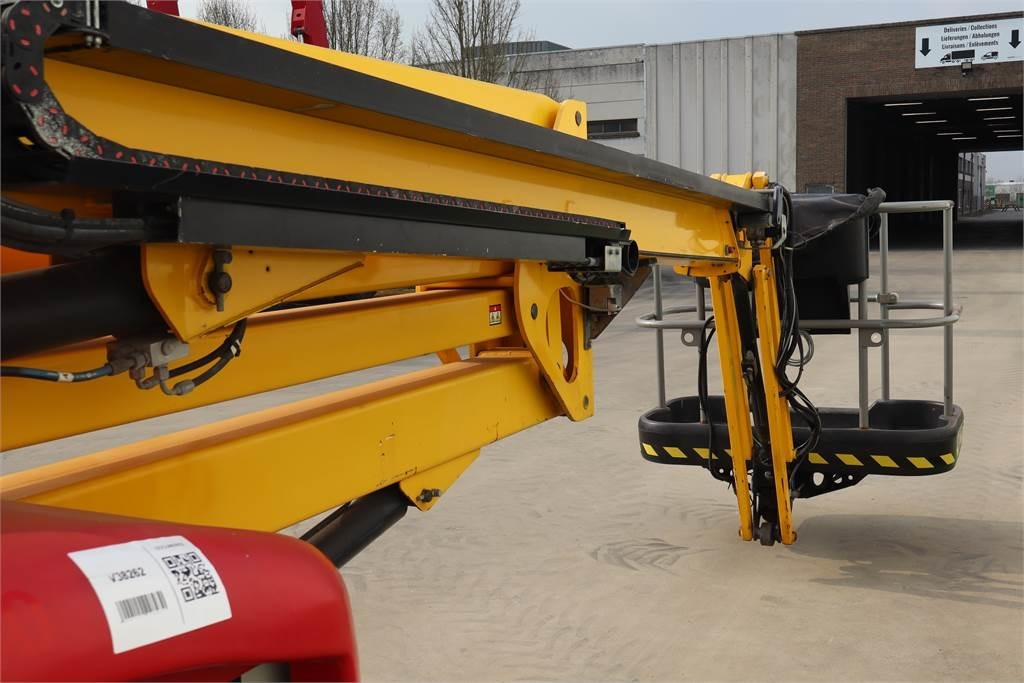 Articulated boom lift Niftylift HR17NE: picture 8