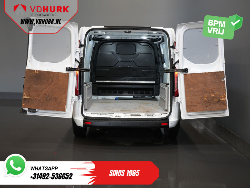 Ford Transit Custom 340 1.0 EcoBoost PHEV Aut. Trend BPM VRIJ! Bi-Xenon/ Carplay/ Stoelverw./ LMV/ Cruise/ Camera/ Airco - Small van: picture 5 Ford Transit Custom 340 1.0 EcoBoost PHEV Aut. Trend BPM VRIJ! Bi-Xenon/ Carplay/ Stoelverw./ LMV/ Cruise/ Camera/ Airco - Small van: picture 5