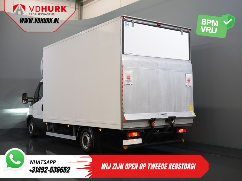 Iveco Daily 35S18HV 3.0 Aut. ZF BPM VRIJ! Bakwagen Laadklep/ LED/ Spoiler/ 3.5T Trekverm./ Gev.stoel/ Adapt.Cruise/ Navi/ Carplay/ Climate/ - Closed box van: picture 2 Iveco Daily 35S18HV 3.0 Aut. ZF BPM VRIJ! Bakwagen Laadklep/ LED/ Spoiler/ 3.5T Trekverm./ Gev.stoel/ Adapt.Cruise/ Navi/ Carplay/ Climate/ - Closed box van: picture 2