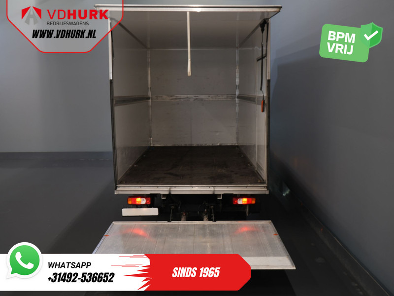 Iveco Daily 35S18HV 3.0 Aut. ZF BPM VRIJ! Bakwagen Laadklep/ Zijdeur/ LED/ Spoiler/ 3.5T trekverm./ Gev.Stoel/ Adapt.Cruise/ Navi/ Carplay/ - Closed box van: picture 5 Iveco Daily 35S18HV 3.0 Aut. ZF BPM VRIJ! Bakwagen Laadklep/ Zijdeur/ LED/ Spoiler/ 3.5T trekverm./ Gev.Stoel/ Adapt.Cruise/ Navi/ Carplay/ - Closed box van: picture 5