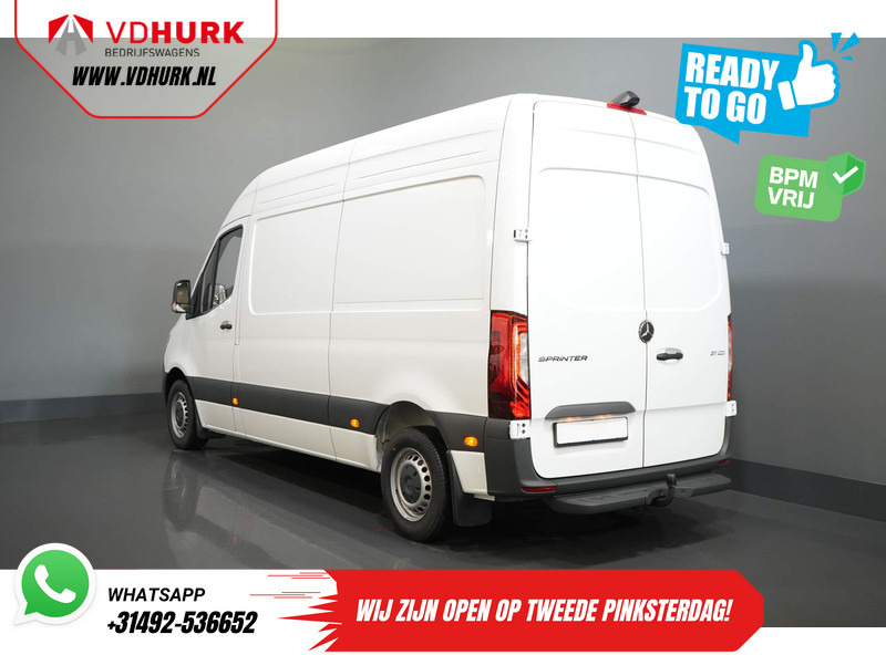 Mercedes-Benz Sprinter 211 Aut. L2H2 BPM VRIJ/ LED/ Standkachel/ Stoelverw./ Climate/ Carplay/ Camera/ Cruise/ Trekhaak - Small van: picture 2 Mercedes-Benz Sprinter 211 Aut. L2H2 BPM VRIJ/ LED/ Standkachel/ Stoelverw./ Climate/ Carplay/ Camera/ Cruise/ Trekhaak - Small van: picture 2