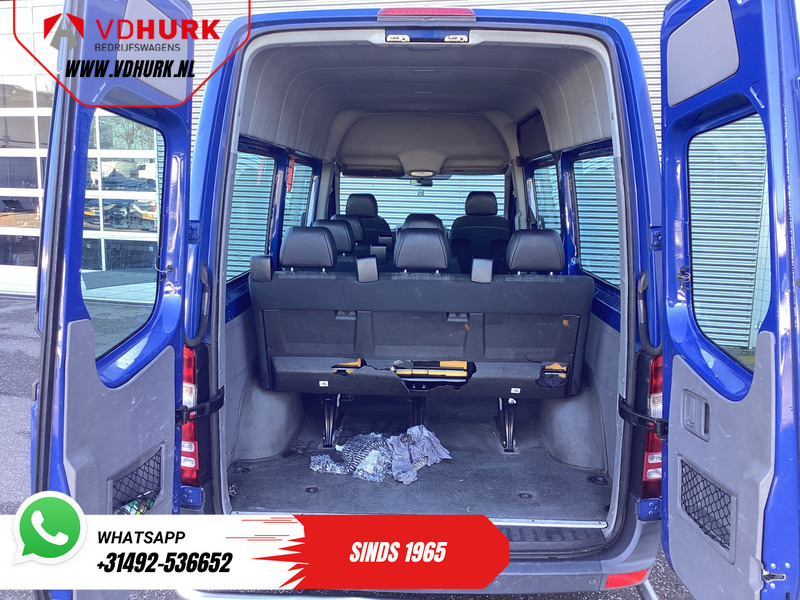 Mercedes-Benz Sprinter 213 2.2 CDI Aut. L2H2 €11.979,- Incl. BTW BPM VRIJ! EXPORT ONLY Rijdt Goed/ Combi/ 9 Persoons/ Kombi/ 9P/ Airco - Minibus, People carrier: picture 5 Mercedes-Benz Sprinter 213 2.2 CDI Aut. L2H2 €11.979,- Incl. BTW BPM VRIJ! EXPORT ONLY Rijdt Goed/ Combi/ 9 Persoons/ Kombi/ 9P/ Airco - Minibus, People carrier: picture 5