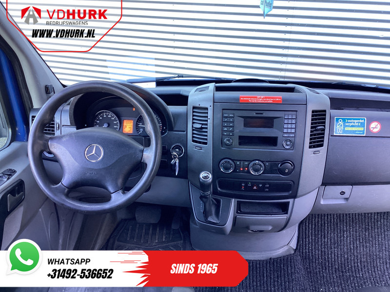 Mercedes-Benz Sprinter 213 2.2 CDI Aut. L2H2 €11.979,- Incl. BTW BPM VRIJ! EXPORT ONLY Rijdt Goed/ Combi/ 9 Persoons/ Kombi/ 9P/ Airco - Minibus, People carrier: picture 3 Mercedes-Benz Sprinter 213 2.2 CDI Aut. L2H2 €11.979,- Incl. BTW BPM VRIJ! EXPORT ONLY Rijdt Goed/ Combi/ 9 Persoons/ Kombi/ 9P/ Airco - Minibus, People carrier: picture 3